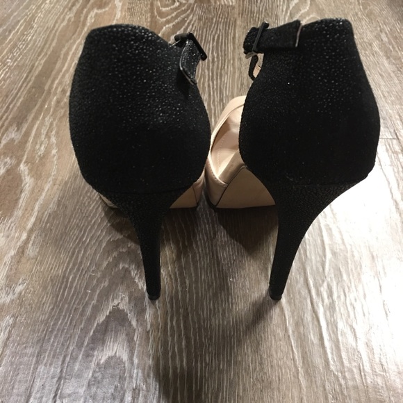 BCBGeneration Platform Heels - Picture 2 of 8